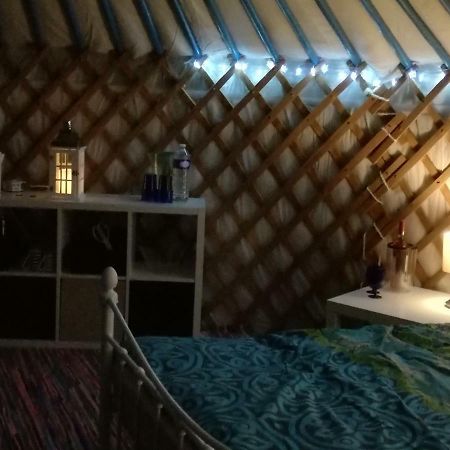 Отель 7 Valleys Camping Flers  Экстерьер фото